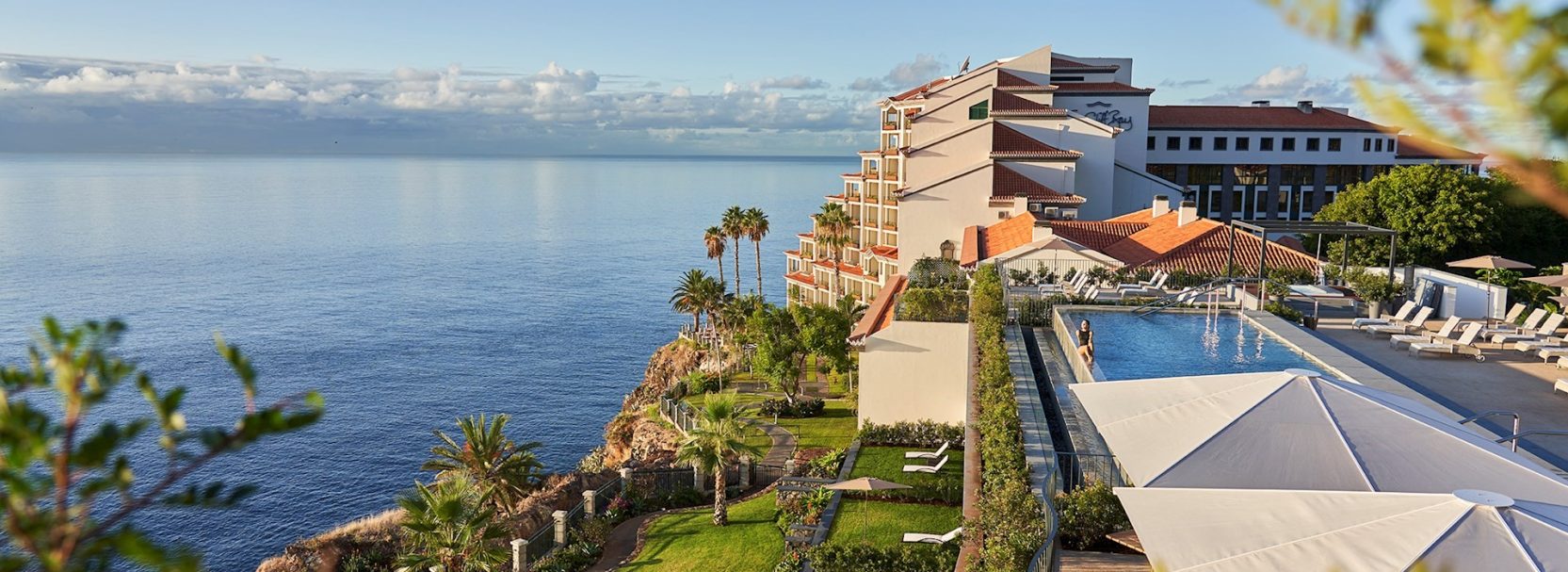 LES SUITES AT CLIFF BAY PORTOBAY 1